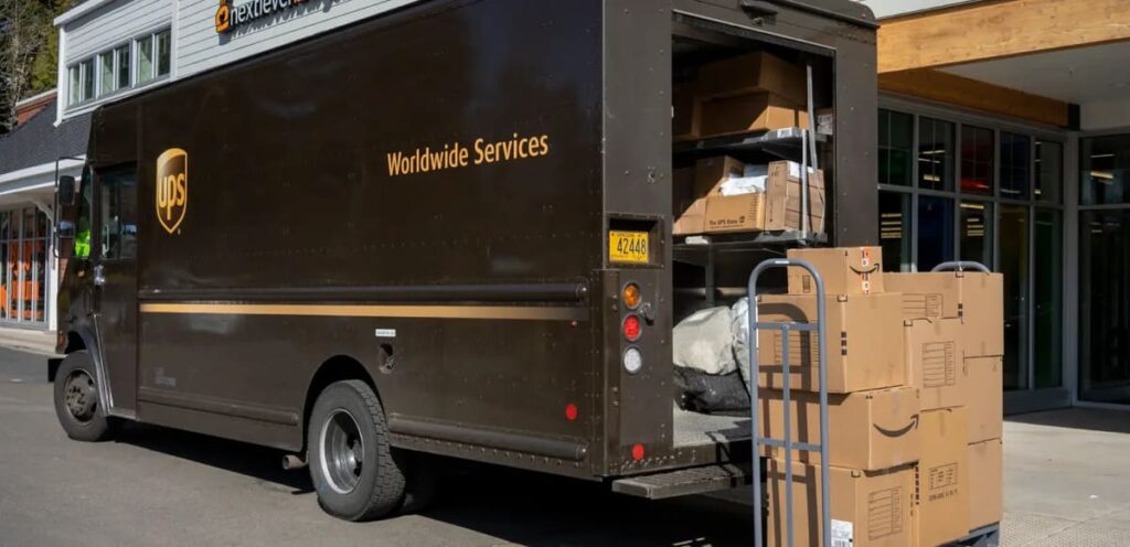 how to schedule a ups saturday delivery